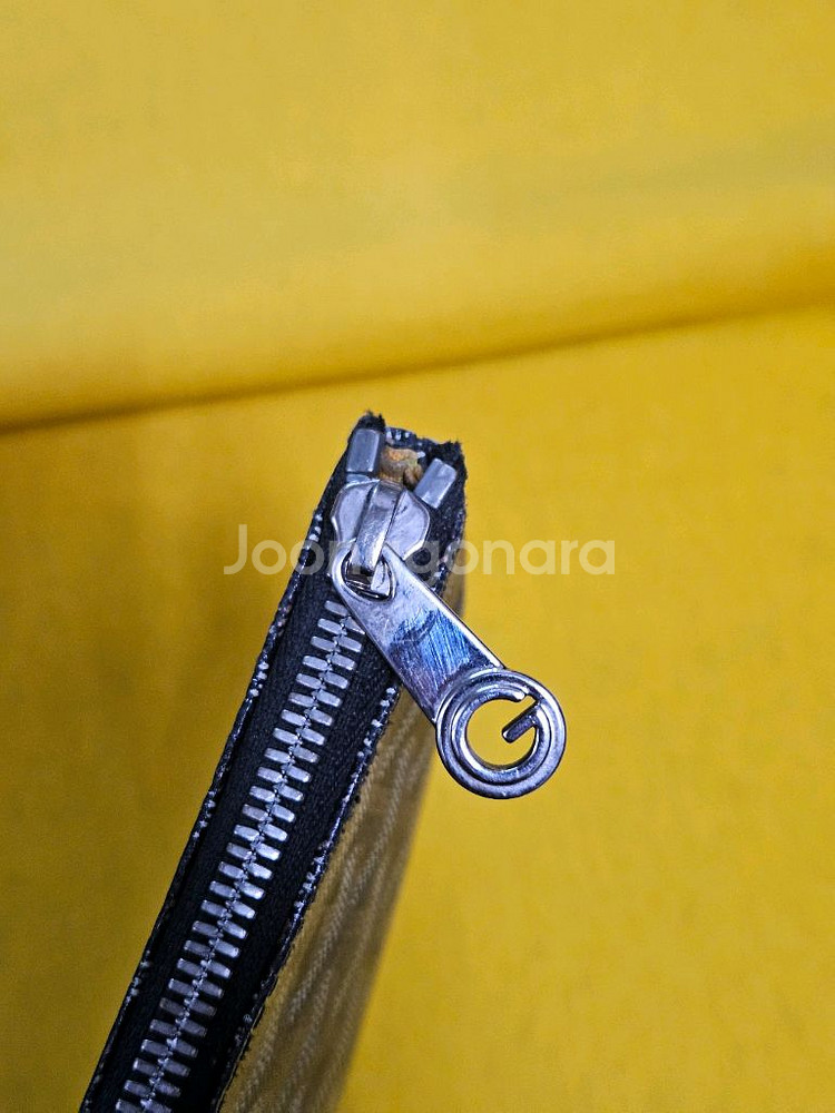 고야드 클러치 GM 팝니다.(정품)--3