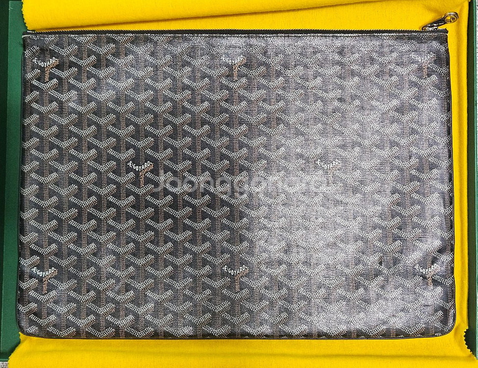 고야드 클러치 GM 팝니다.(정품)--2