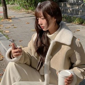 아뜨랑스 양털 무스탕 자켓 새상품 옷걸이,커버 포함