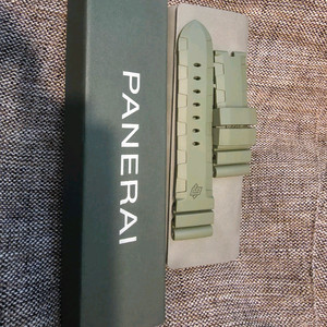 파네라이 카우추크 아코디언 러버스트랩 24