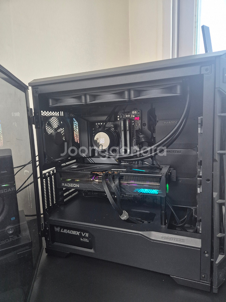 9800X3D, 9070XT 완본체 (모니터x)(패키징 박스 보유)--0