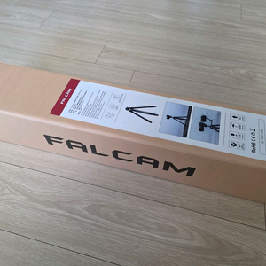 팔캠 FC4301 트리루트 퀵 락 풀카본 삼각대 팝니다. (미사용 새제품)