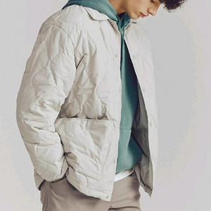 지오다노 카라 경량패딩 L 새상품