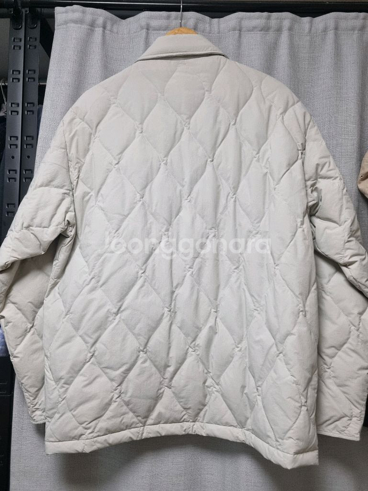 지오다노 카라 경량패딩 L 새상품--3