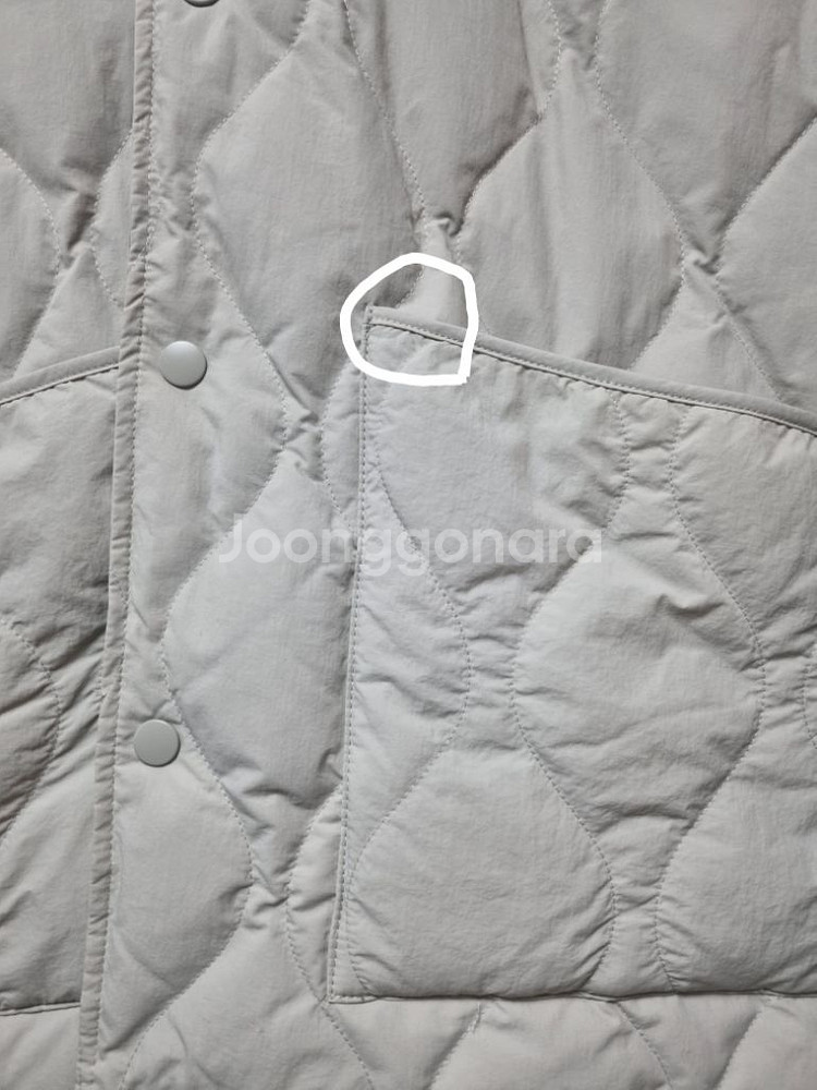 지오다노 카라 경량패딩 L 새상품--5