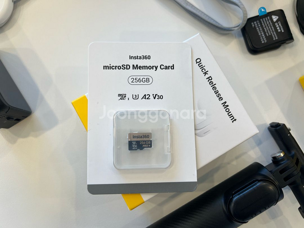 부산) 인스타360 GO Ultra 크리에이터 번들--3