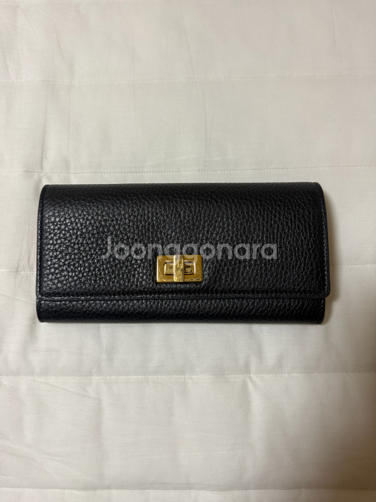 펜디 피카부 장지갑 블랙--1