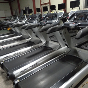 헬스클럽용 런닝머신 트레드밀 5종 판매합니다(헤라7000XT 외 3종)