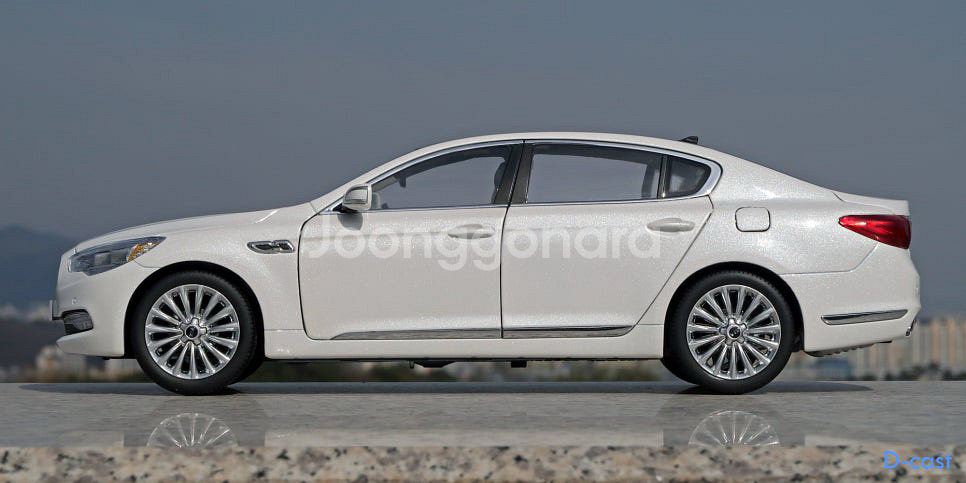 미니크래프트 1:18 k900 다이캐스트 구합니다--2