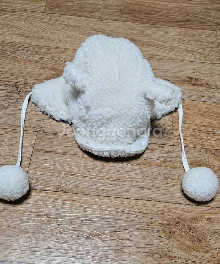 휠라키즈 귀달이 양털모자--0