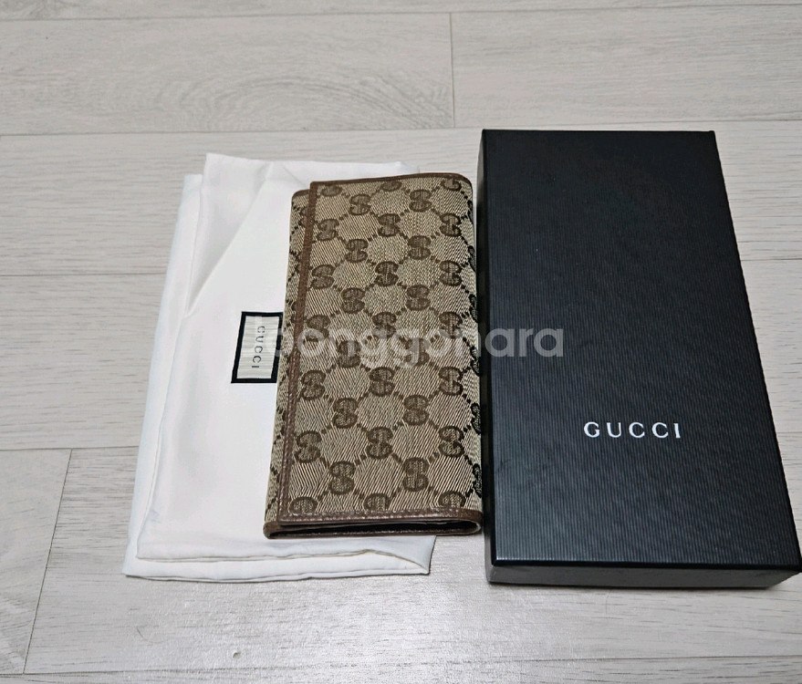 구찌 장지갑 명품 카드지갑루이비통프라디디올셀린느샤넬--0