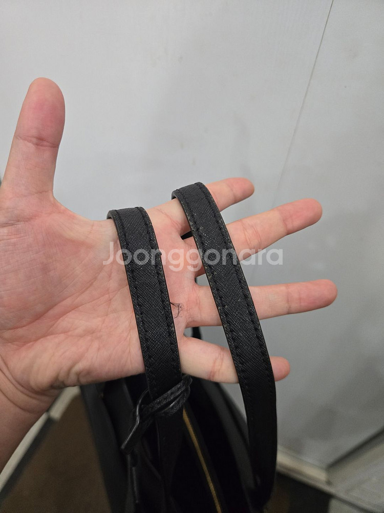 토리버치 숄더백 가방! 수납공간 넓어요!--6