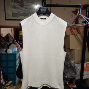 [플랙](미사용)라운드넥 베스트 M사이즈