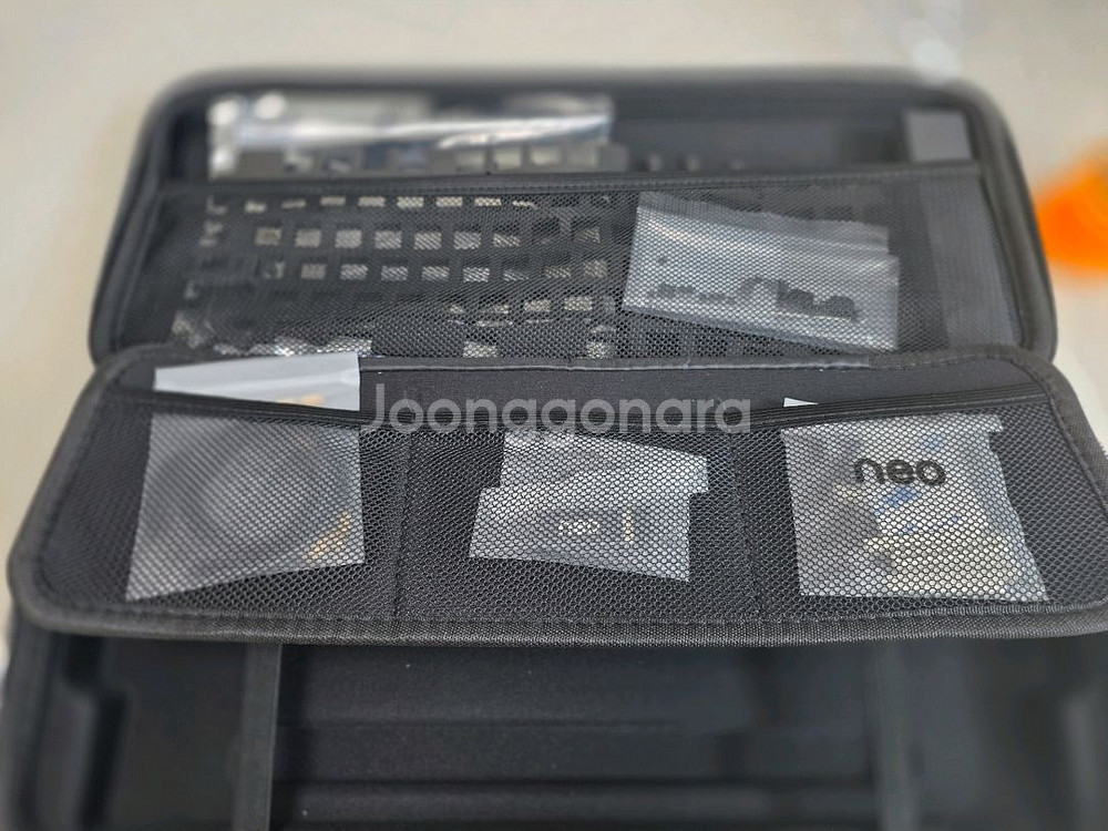 neo80 실버 wkl 유무선 핫스왑 팝니다--2