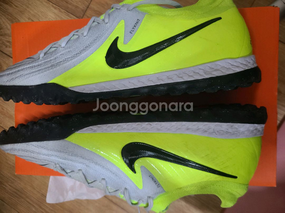 나이키 팬텀gx2 프로 tf 280 풋살화--2