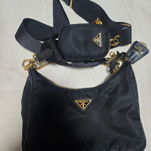 프라다 리에디션