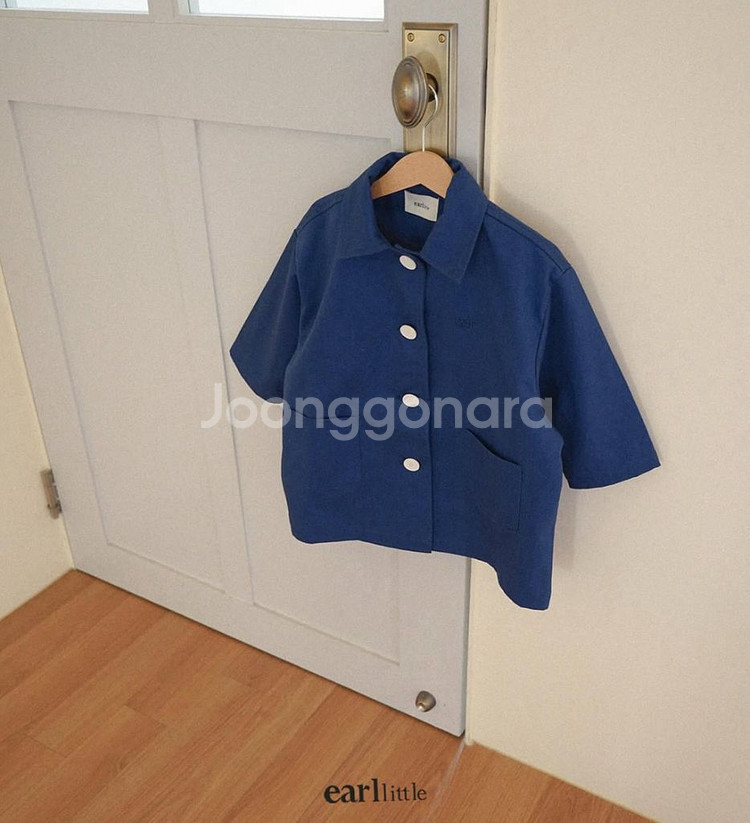 얼리틀 하프 트렌치 자켓 블루, 티셔츠--5