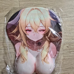 러브딜리버리 한정판 마우스패드 판매