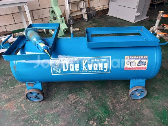 콤퓨레샤 보조통--0