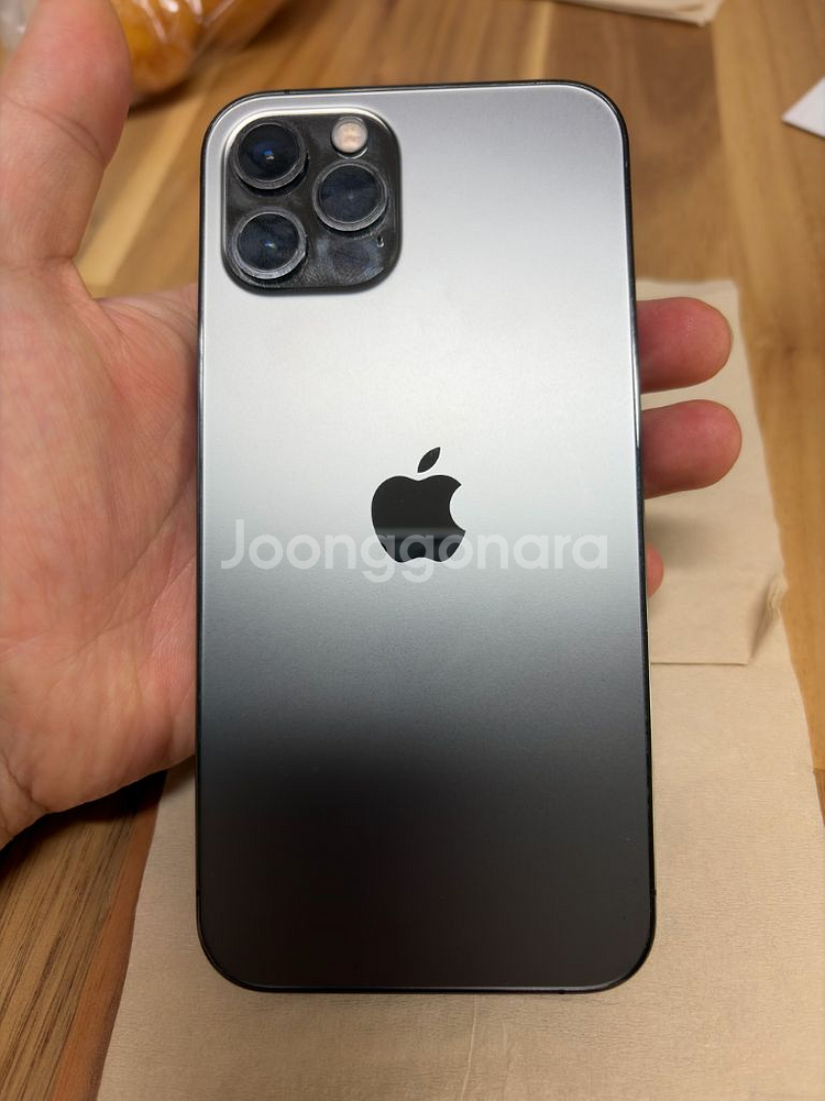 아이폰12프로 128gb 판매합니다--2