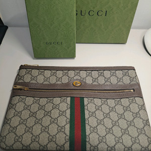 구찌 오피디아 GG 수프림클러치팝니다