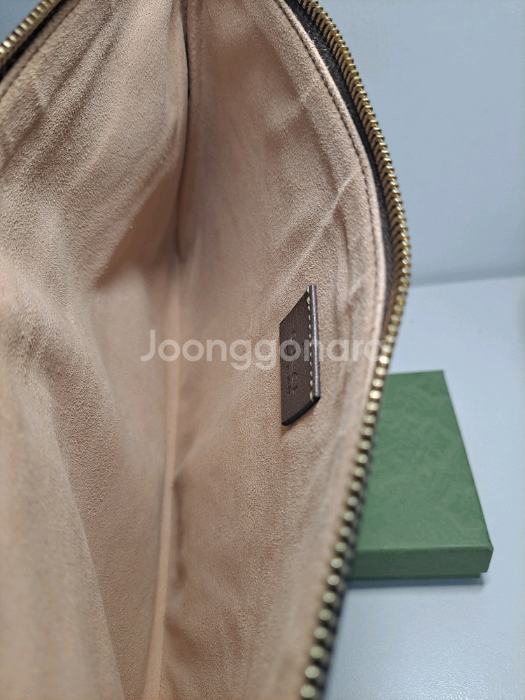 구찌 오피디아 GG 수프림클러치팝니다--4