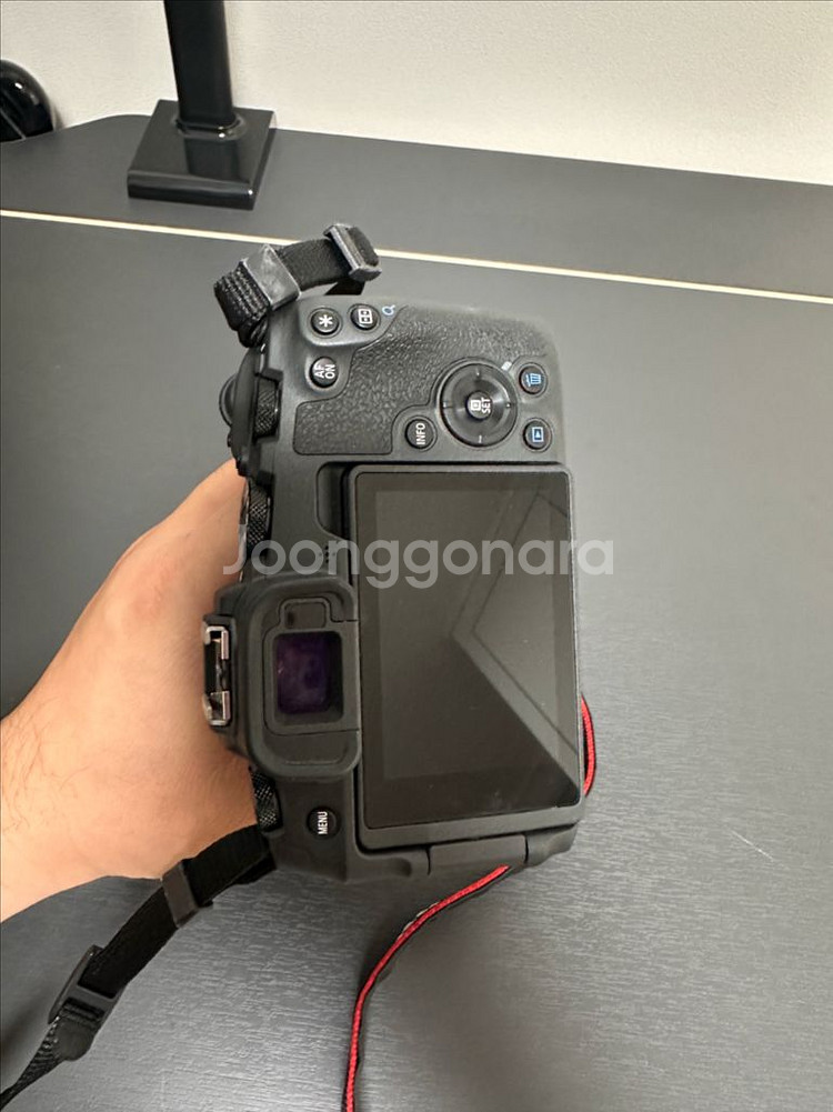 EOS RP 카메라 + RF 35mm F 1.8 렌즈--4