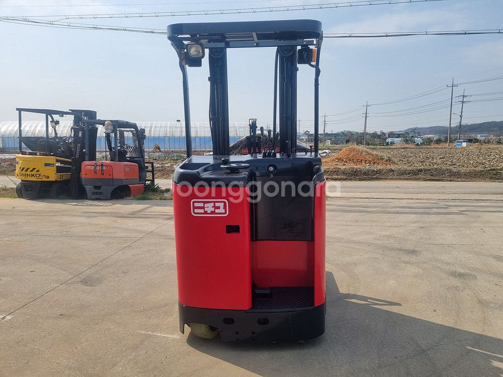 니찌유 1.5톤 입승식 전동지게차 3단 5.3M 판매합니다.--5