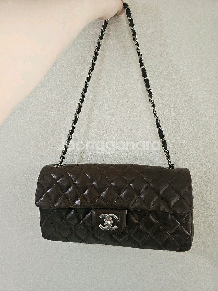 샤넬 클래식 딥브라운--1