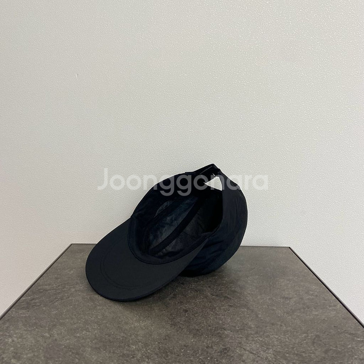 슈프림 X 나이키 콜라보 트레일 블랙 러닝 캠프캡 모자--5