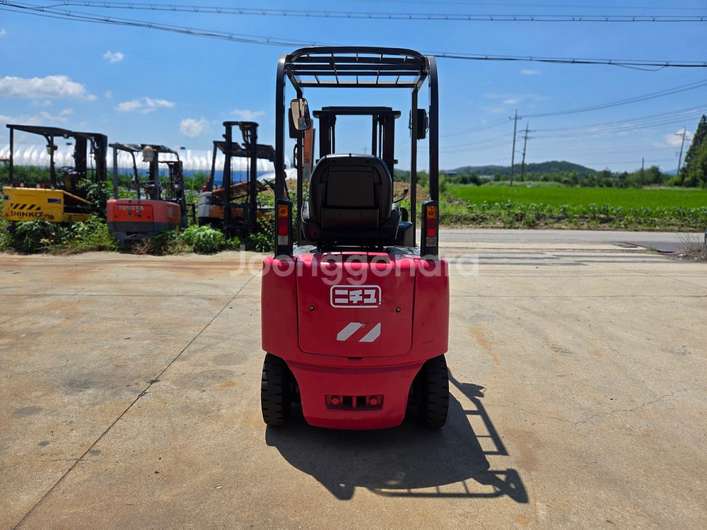 니찌유 1.5톤 전동지게차 사이드쉬프트 판매합니다.--5