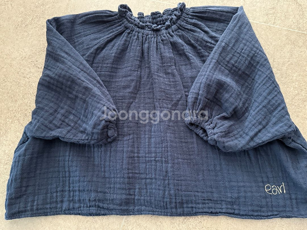 얼리틀 셔링 블라우스--6