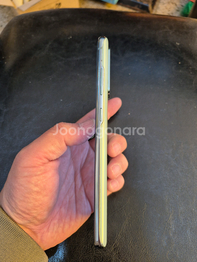 갤럭시S20FE--3