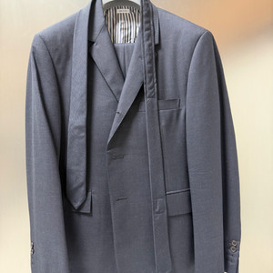 톰브라운 수트 3사이즈 (다크그레이)