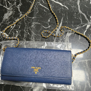 프라다 사피아노 체인백