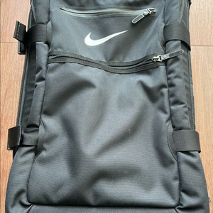 나이키 캐리어
