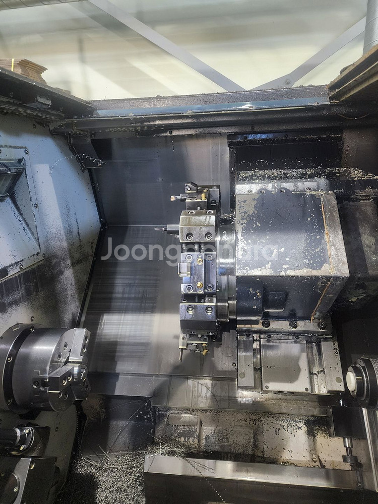 두산 8인치 CNC 선반--1