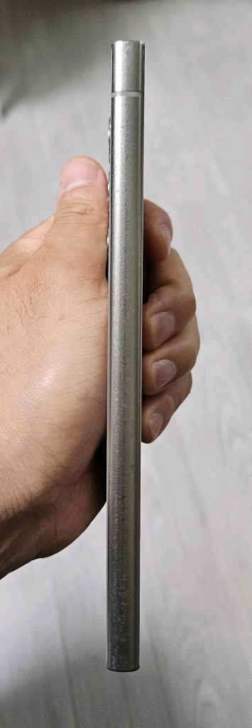 갤럭시 S24울트라 그레이 256GB 싸게 팝니다.--6