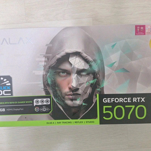 지포스 RTX 5070 EX GAMER WHITE OC D7 12GB