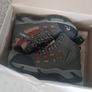 네파안전화 gt36n 사이즈235mm