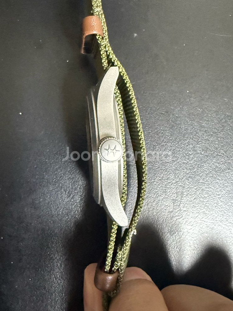 해밀턴 카키필드 쿼츠 38mm H69401930--2