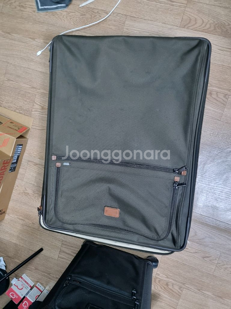 투미 28인치 화물용 캐리어 이민가방--0