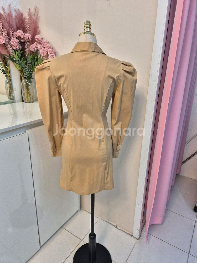 베이지/블랙 퍼프 셔링 셔츠 원피스ㅡ무배--6