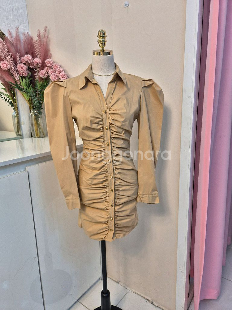 베이지/블랙 퍼프 셔링 셔츠 원피스ㅡ무배--8