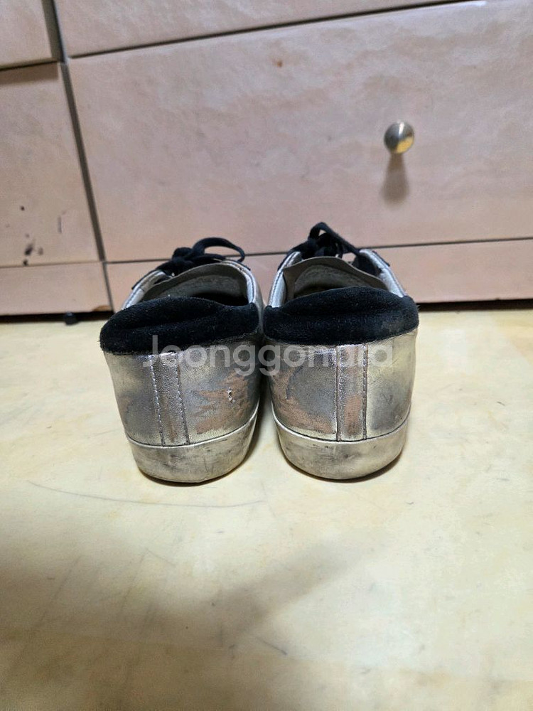 골든구스 수퍼스타 스니커즈--4