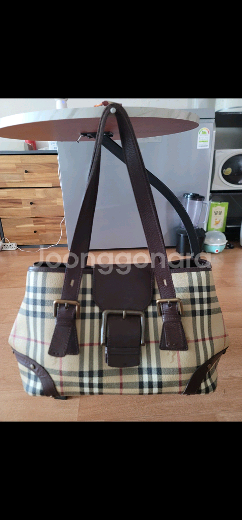 정품) 버버리 빅버클 노바체크 백. 가방 !!--0