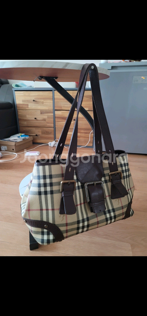 정품) 버버리 빅버클 노바체크 백. 가방 !!--2