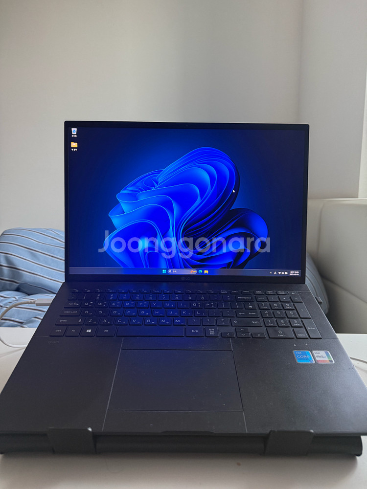 LG Gram 17 (i5 11세대,512g,램16)--0