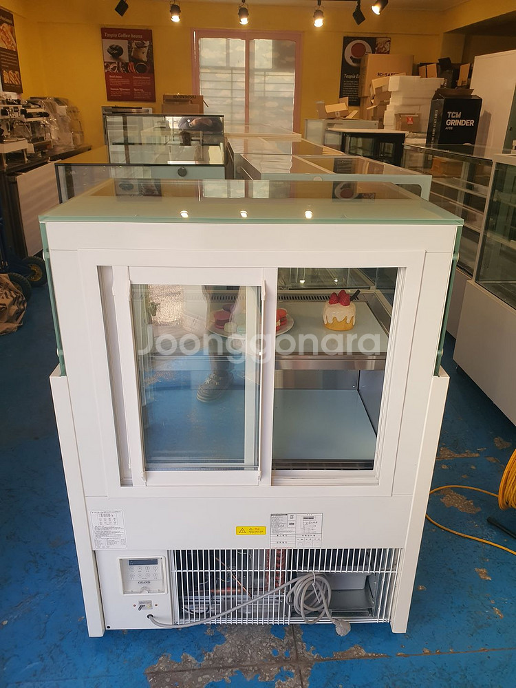 그랜드 우성 마카롱 냉장 쇼케이스,카페 쇼케이스--1