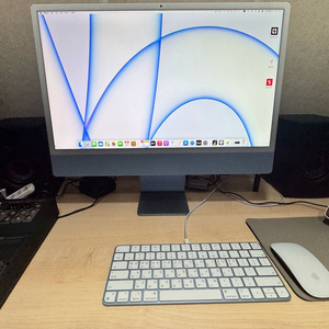 아이맥 2021년형 24형 M1 16기가램 512SSD